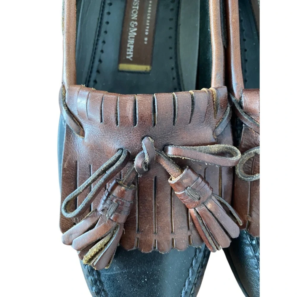 Johnston & Murphy Aragon Kiltie Tassel Loafer Men's Slip on Shoes Black/Brown
